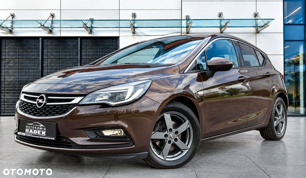 Opel Astra 2018 photo 2