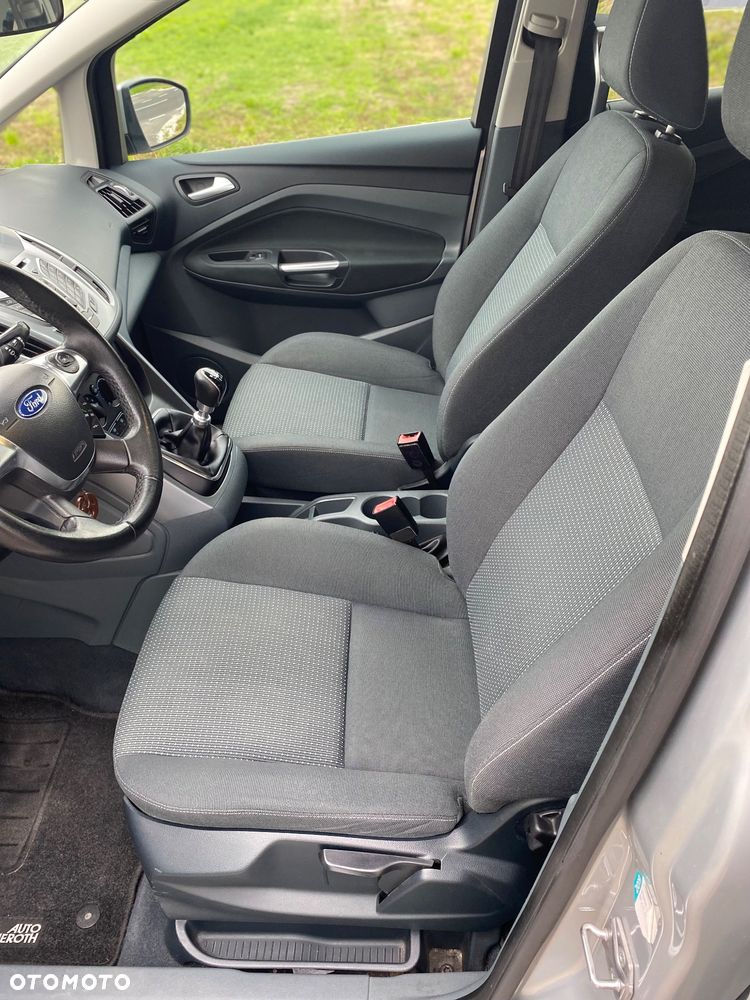 Ford Grand C-MAX 2.0 TDCi Edition - 15