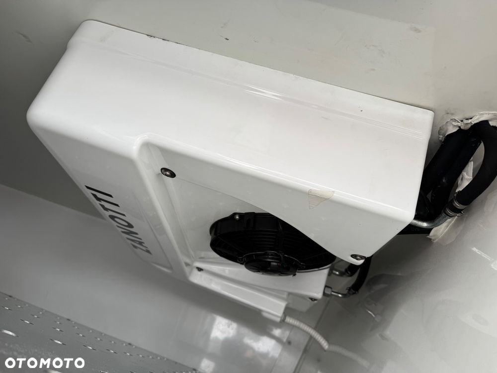 Toyota Proace city - 16