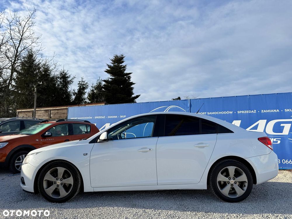 Chevrolet Cruze 2.0 LTZ - 9
