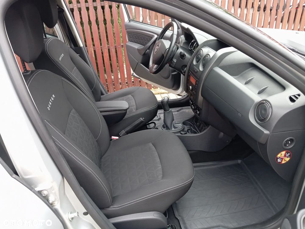 Dacia Duster 1.6 Laureate - 23