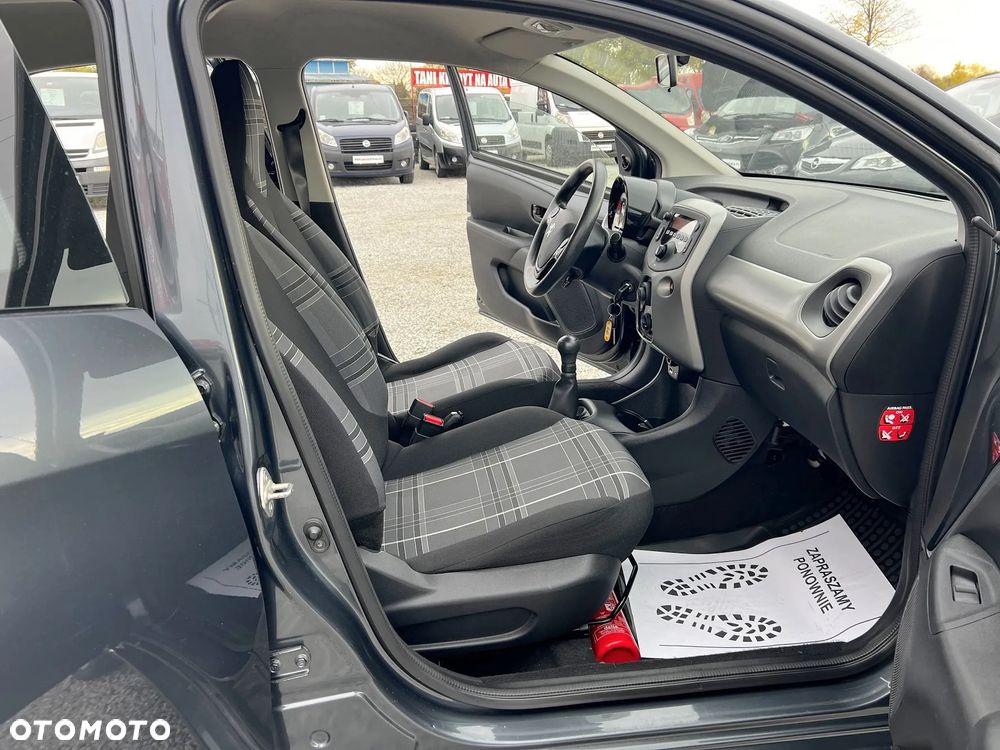 Peugeot 108 - 13