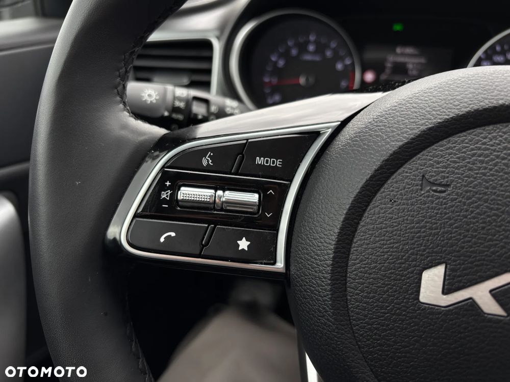 Kia Ceed 1.5 T-GDI M - 11