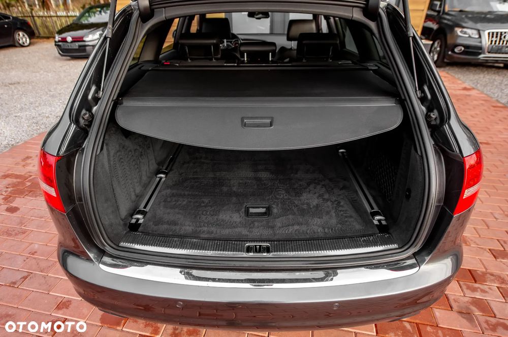 Audi A6 Avant 3.0 TDI DPF quattro tiptronic - 14