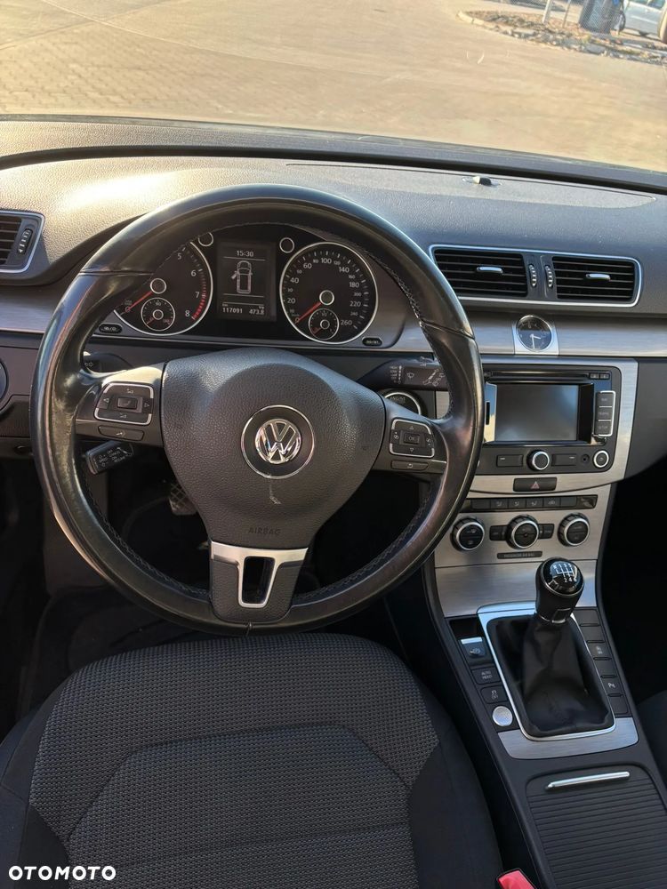 Volkswagen Passat 1.4 TSI Comfortline - 5