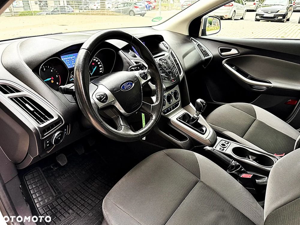 Ford Focus 1.6 TDCi DPF Titanium - 19