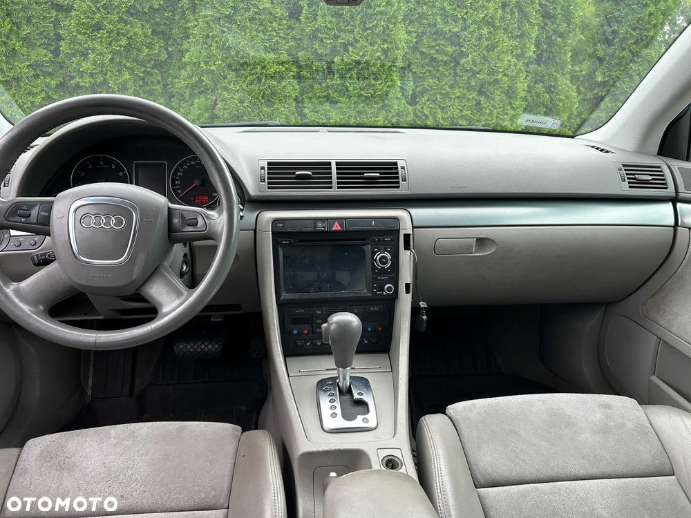 Audi A4 Avant - 8