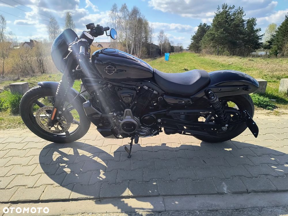 Harley-Davidson Sportster Nightster 975 - 1