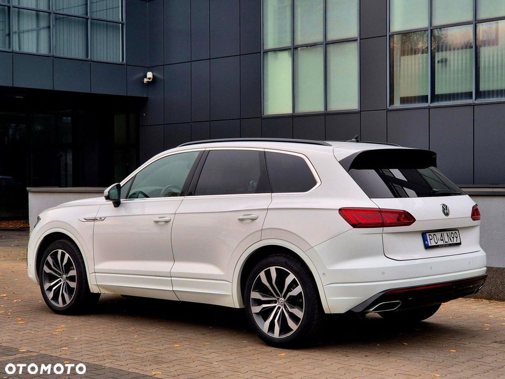 Volkswagen Touareg 3.0 V6 TDI SCR 4Mot R-Line - 4