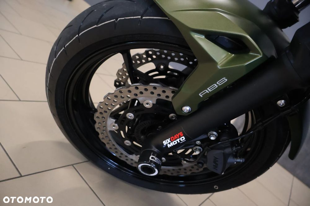 Kawasaki Z 650 - 23