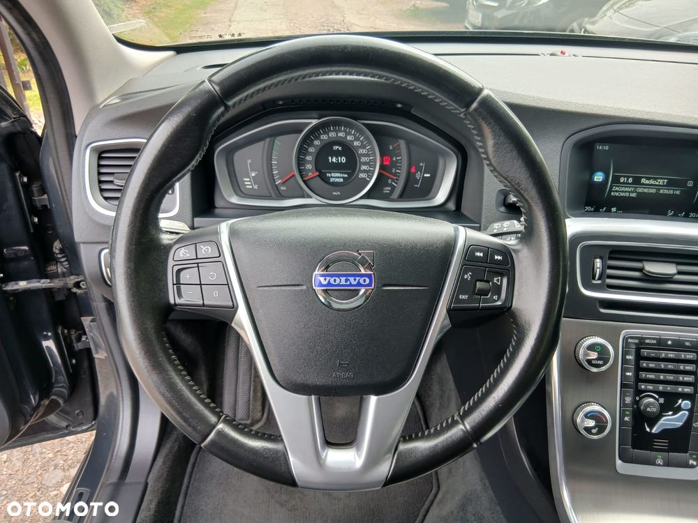 Volvo V60 D3 Summum - 22