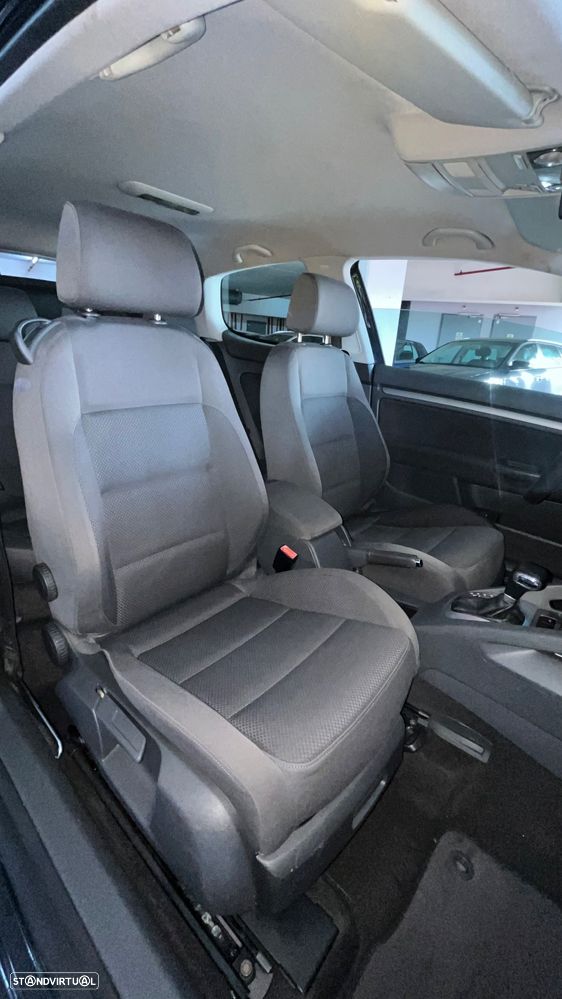 VW Golf 2.0 TDi Sport DSG - 9