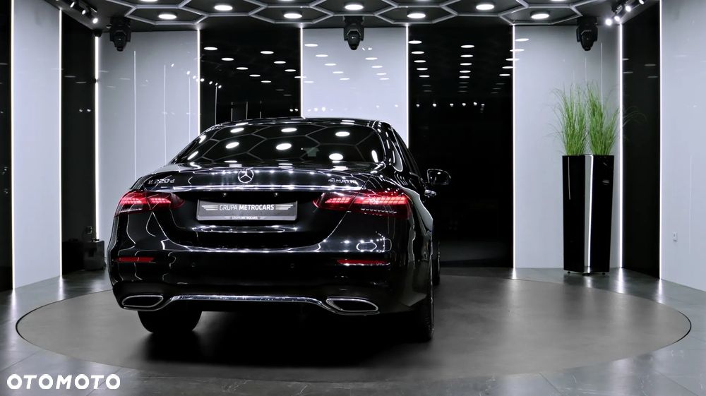 Mercedes-Benz Klasa E 220 d 4-Matic AMG - 8