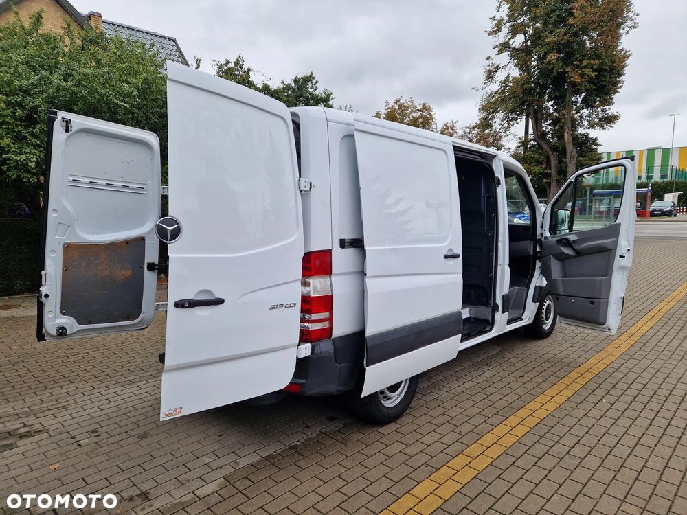 Mercedes-Benz SPRINTER - 19