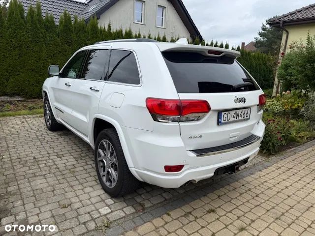 Jeep Grand Cherokee ver-3-6-v6-overland - 9