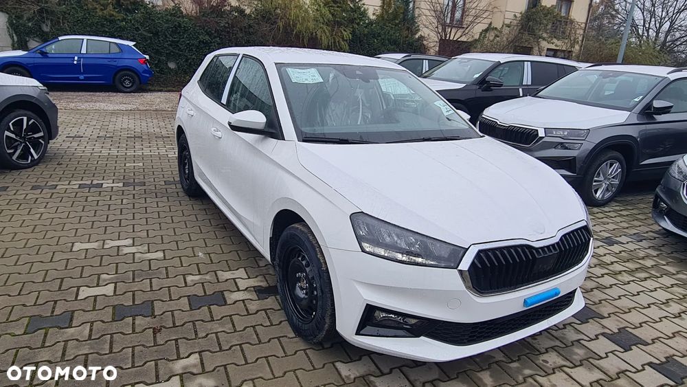 Skoda Fabia 1.0 Essence - 3