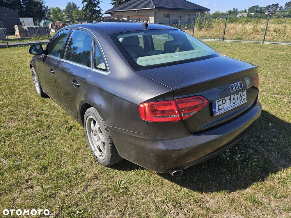 Audi A4 Avant - 2