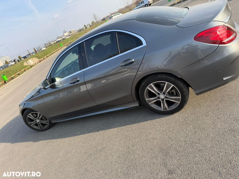 Mercedes-Benz C 220 d 9G-TRONIC AMG Line - 6