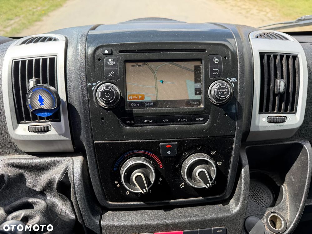 Fiat Ducato * DOKA / Brygadówka * 2.3 / 130KM * Skrzyniowy * 7 Osób * - 39