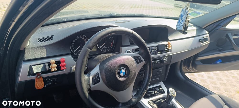BMW Seria 3 320d - 5