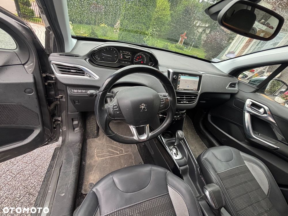 Peugeot 2008 - 14