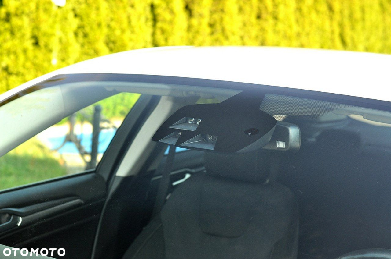 Ford Mondeo - 12