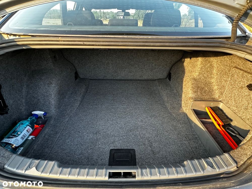 BMW Seria 3 320d Efficient Dynamics - 10