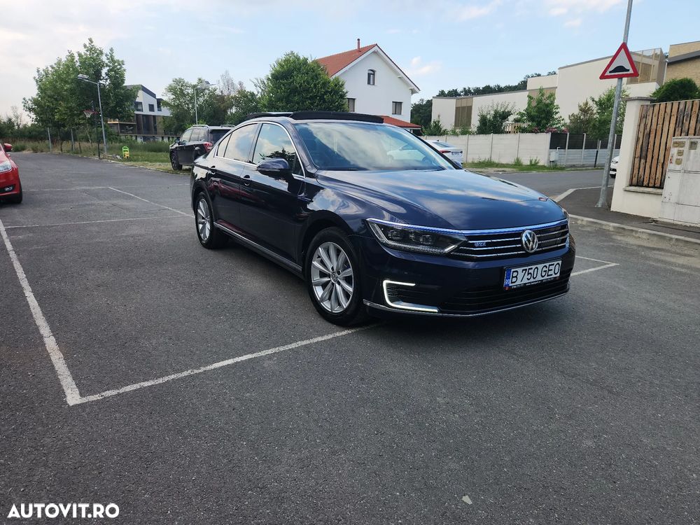 Volkswagen Passat - 3
