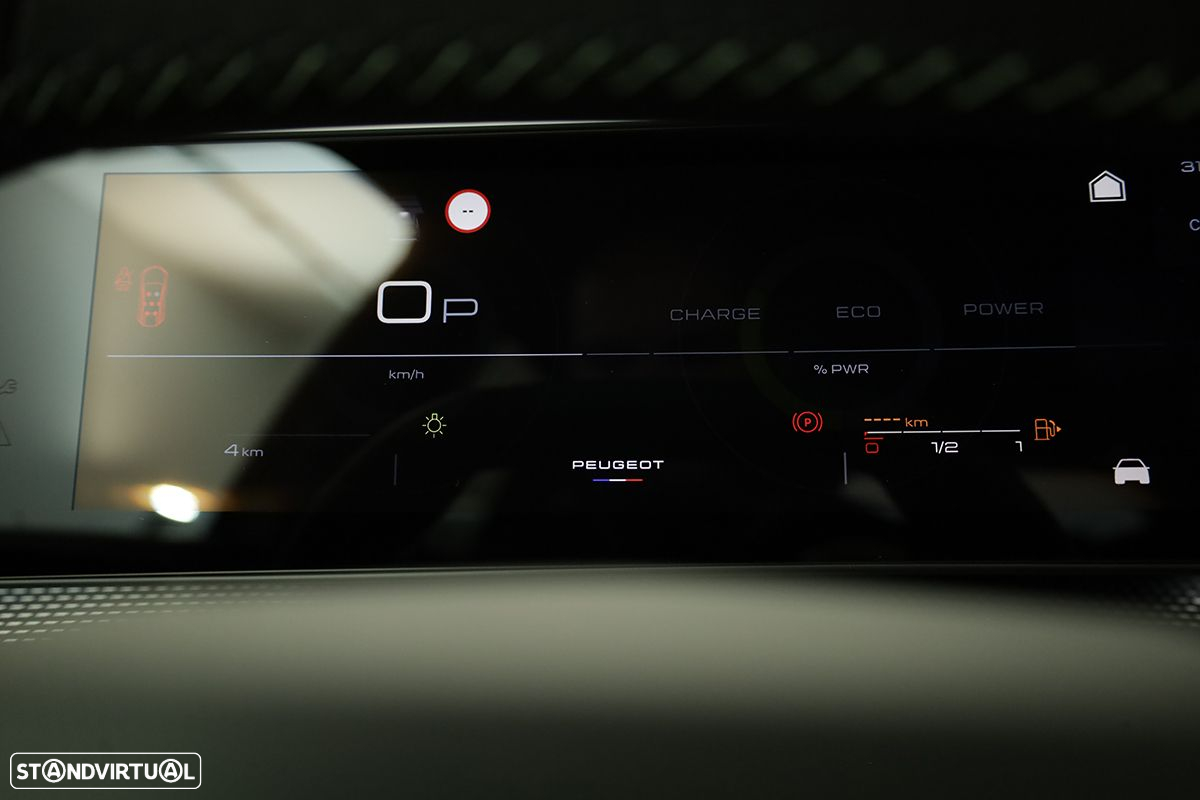 Peugeot 5008 1.2 Hybrid GT e-DCS6 - 17