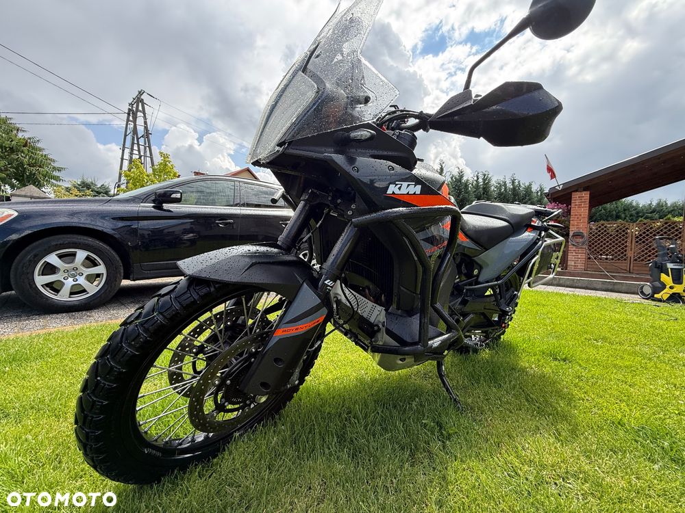 KTM Adventure - 32