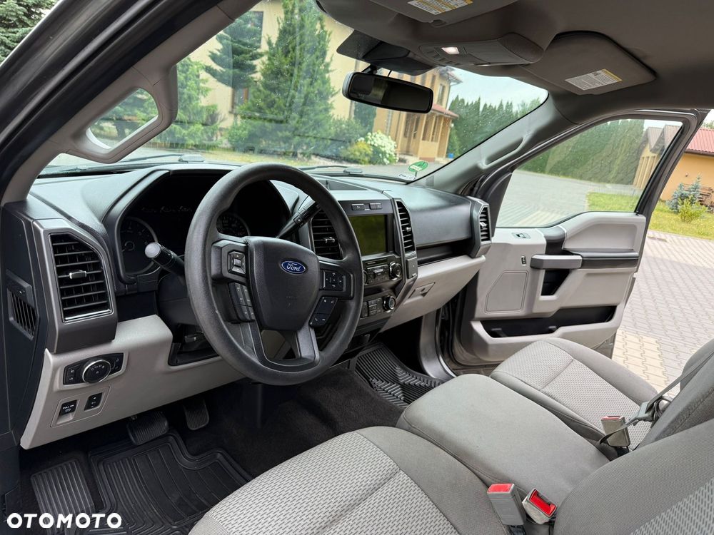 Ford F150 - 19