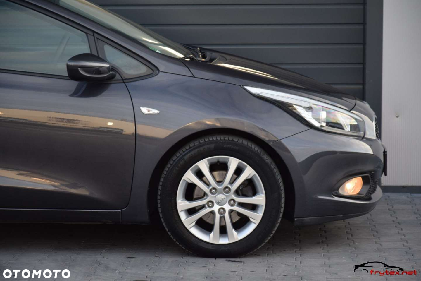 Kia Ceed - 5