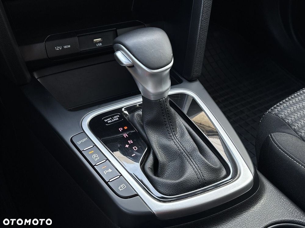 Kia XCeed 1.5 T-GDI M DCT - 21