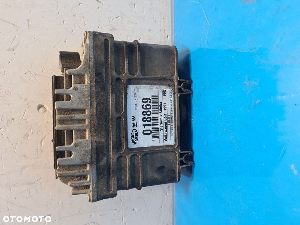 VW GOLF III STEROWNIK SILNIKA 032906030N - 1