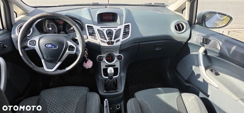 Ford Fiesta 1.6 TDCi Sport - 10