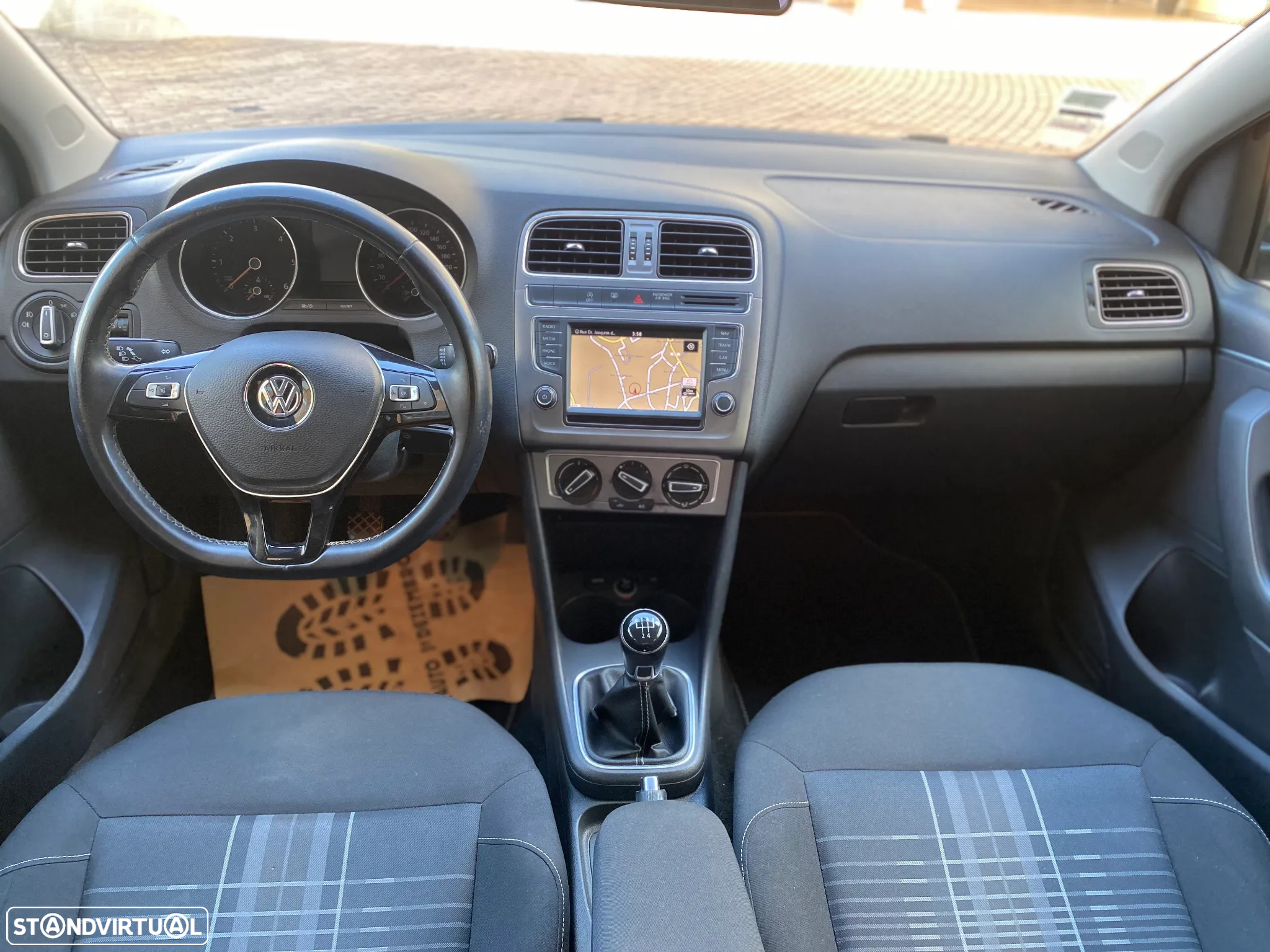 VW Polo 1.4 TDi Lounge - 10