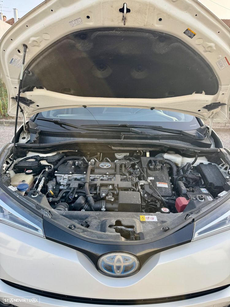 Toyota C-HR 1.8 HSD Comfort+P.Style - 8