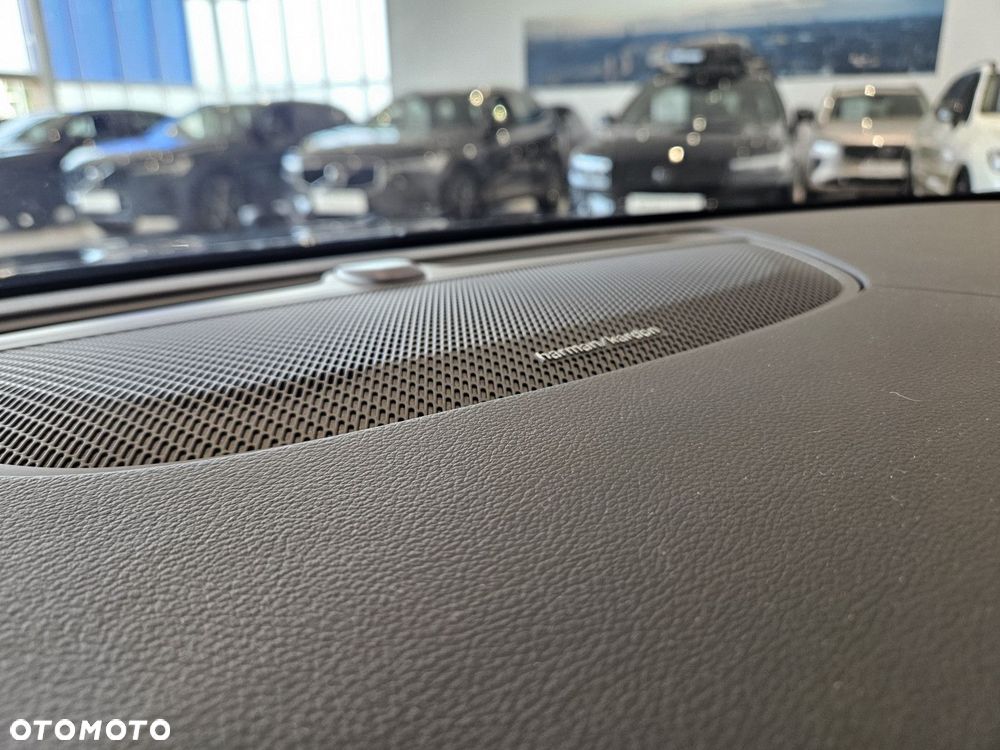 Volvo V90 - 19