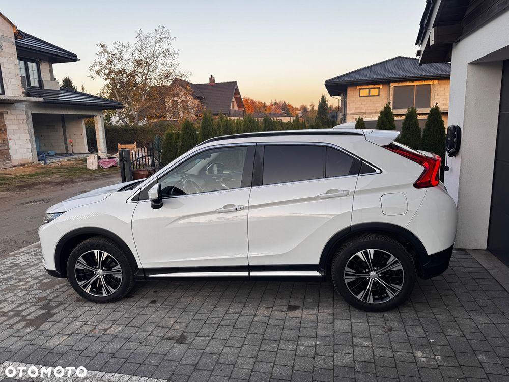 Mitsubishi Eclipse Cross 1.5 T Invite Plus - 11