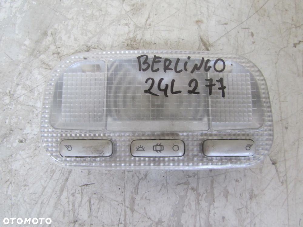 citroen berlingo III lampka podsufitki - 1