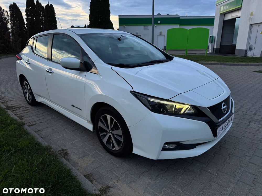Nissan Leaf - 11