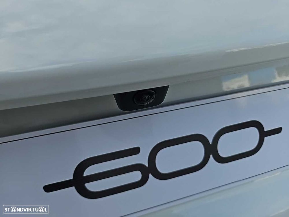 Fiat 600 1.2 Hybrid La Prima - 17