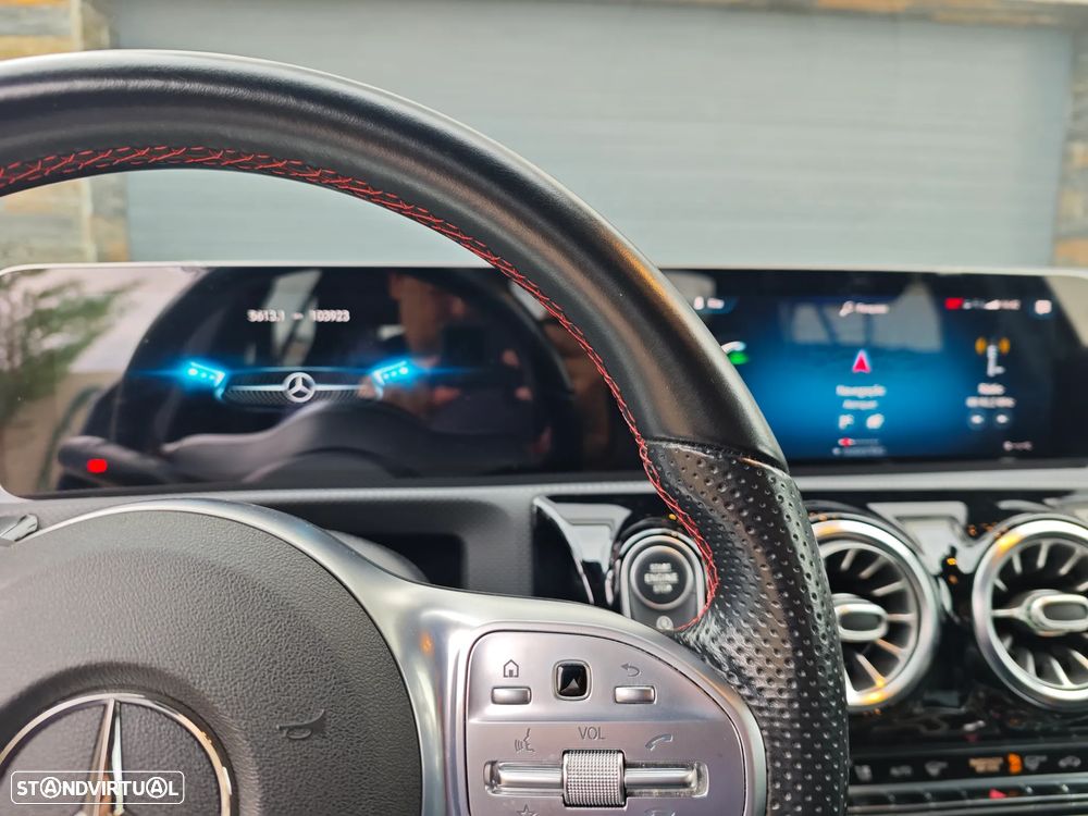 Mercedes-Benz A 200 Limousine AMG Line - 7