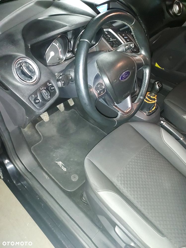 Ford Fiesta 1.0 Start-Stop Titanium - 30