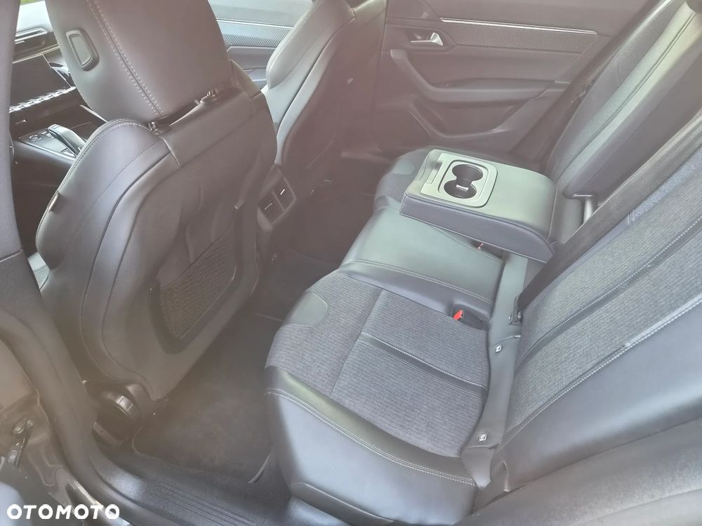 Peugeot 508 BlueHDi 130 EAT8 Allure Pack - 13