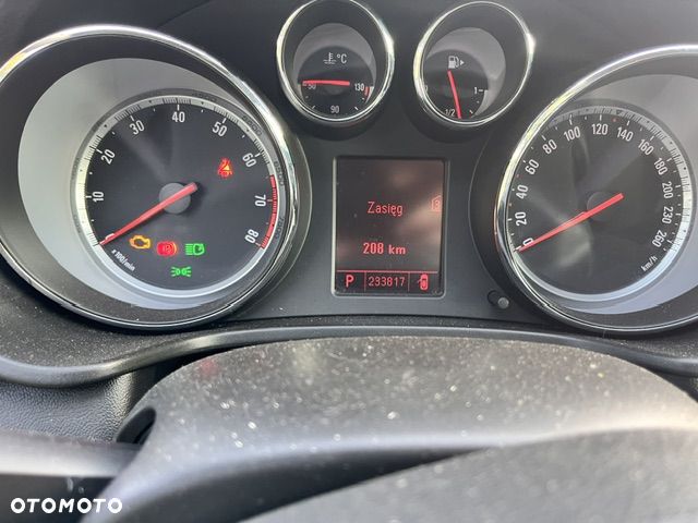 Opel Insignia 2.8 T V6 Cosmo 4x4 - 11