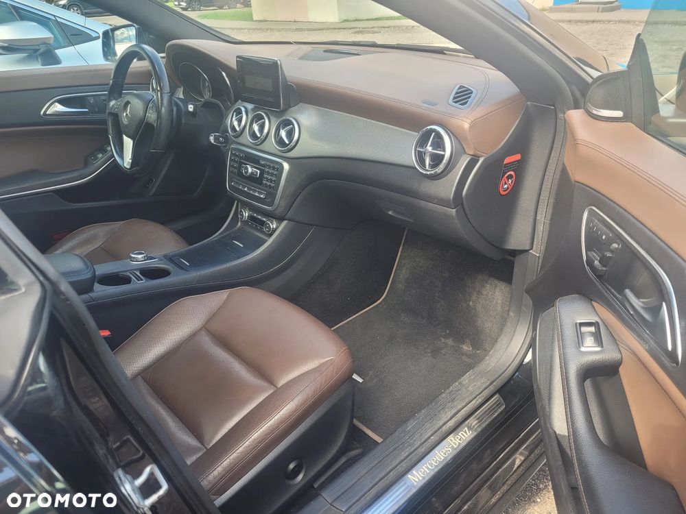 Mercedes-Benz CLA 220 CDI - 10