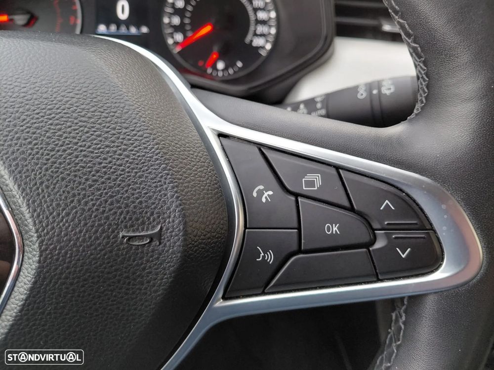 Renault Clio 1.0 TCe Limited - 12