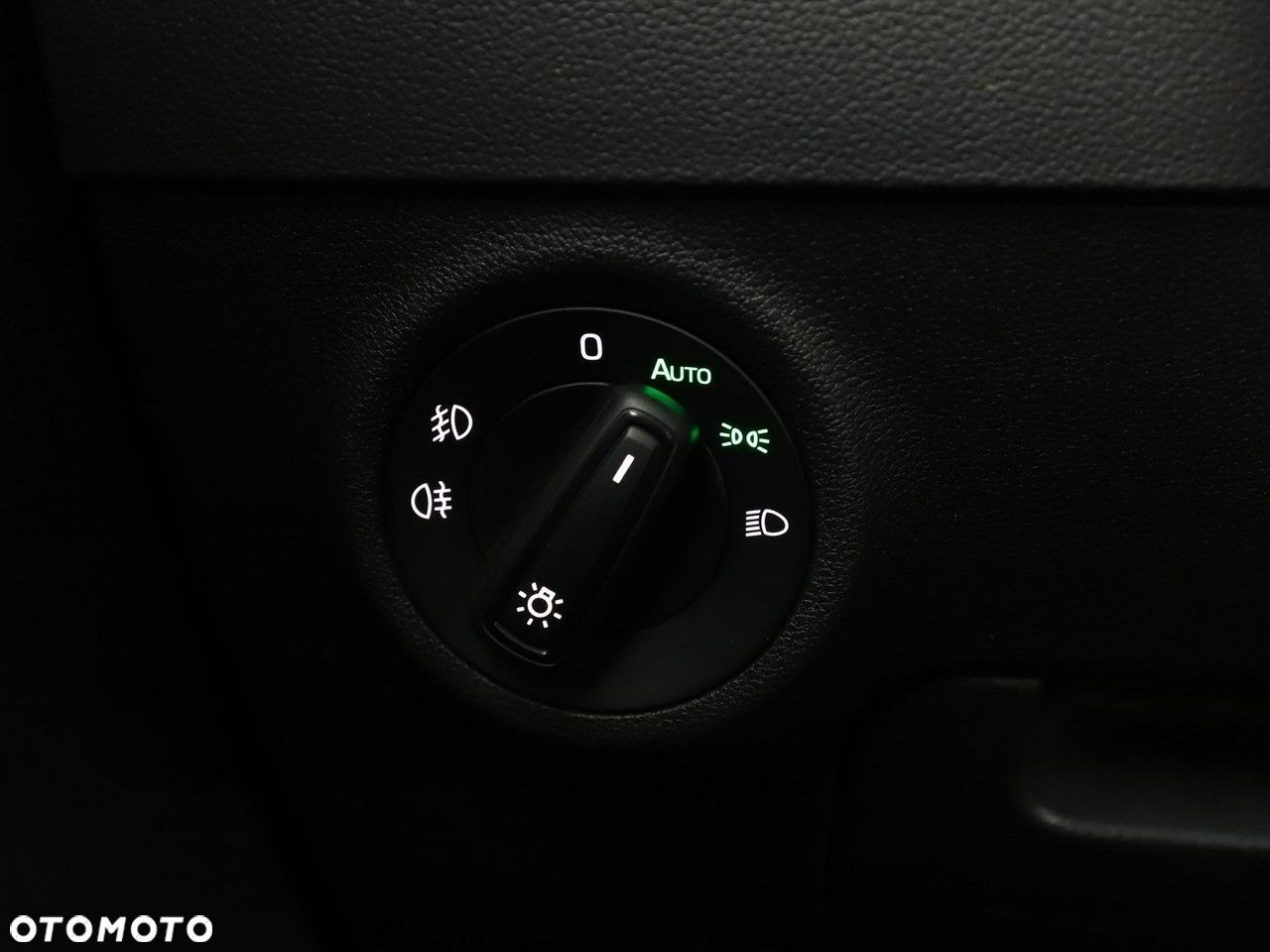 Skoda Karoq - 34