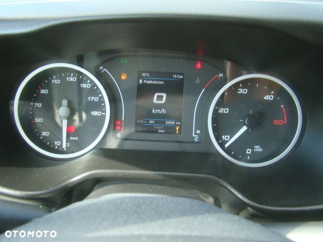 Iveco DAILY 35 S 16 3.0TDI WINDA 3.5T 4.20M - 19